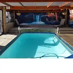 S & V Accommodation